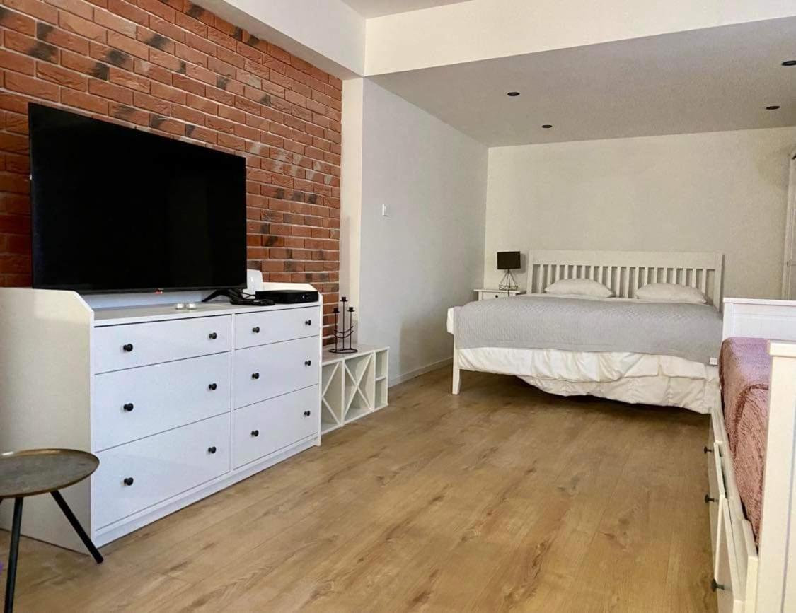 Brick Apartment Žilina Extérieur photo
